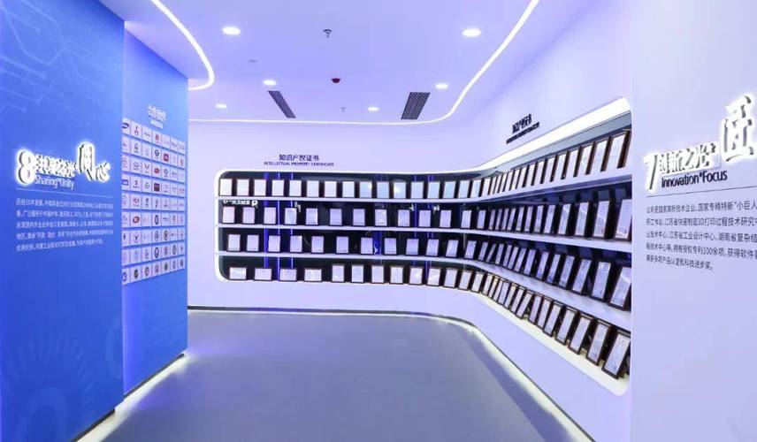 开发的智能制造软件生态链系统为工业用户实现智能化"黑灯工厂"提供了